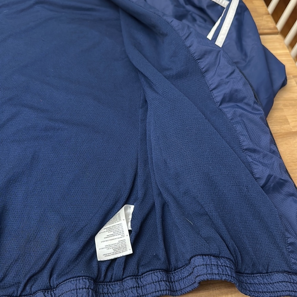 Adidas Essentials Wind Jacket - image 7